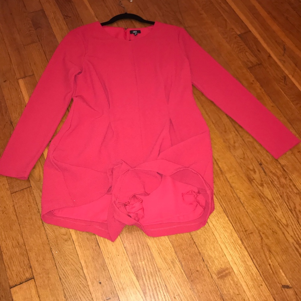 Red Romper - Picture 4 of 6